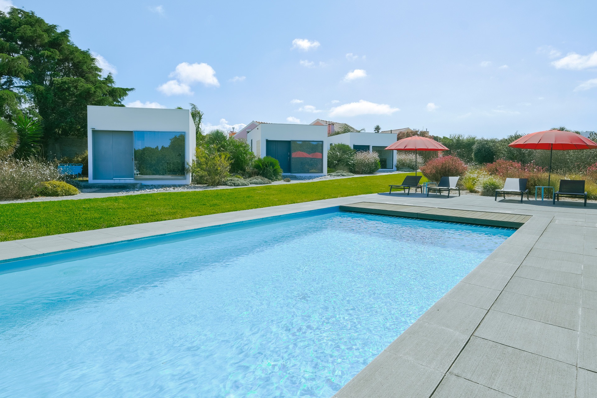 09 2025 FLAMBOYANT B&B 159