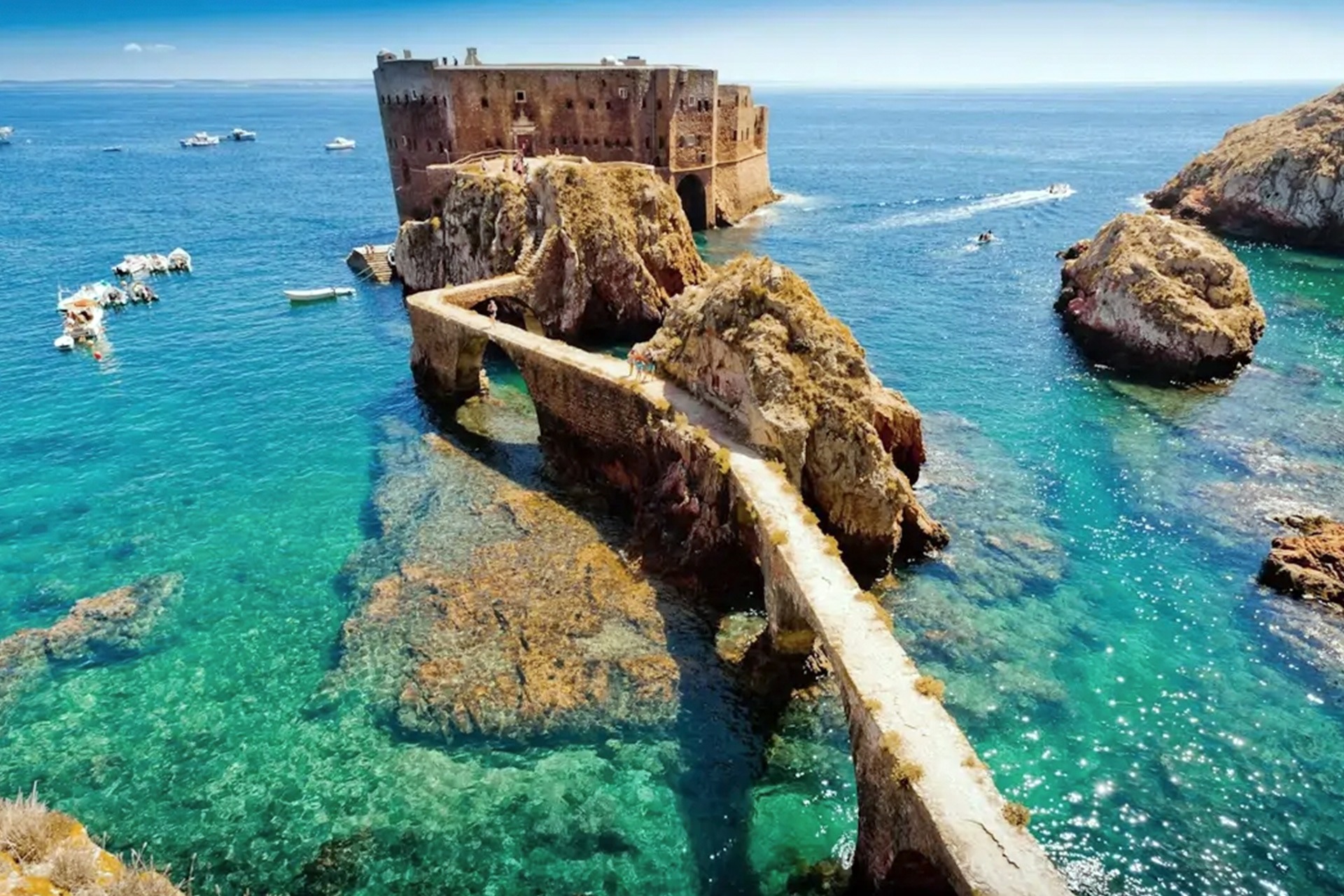berlenga island peniche