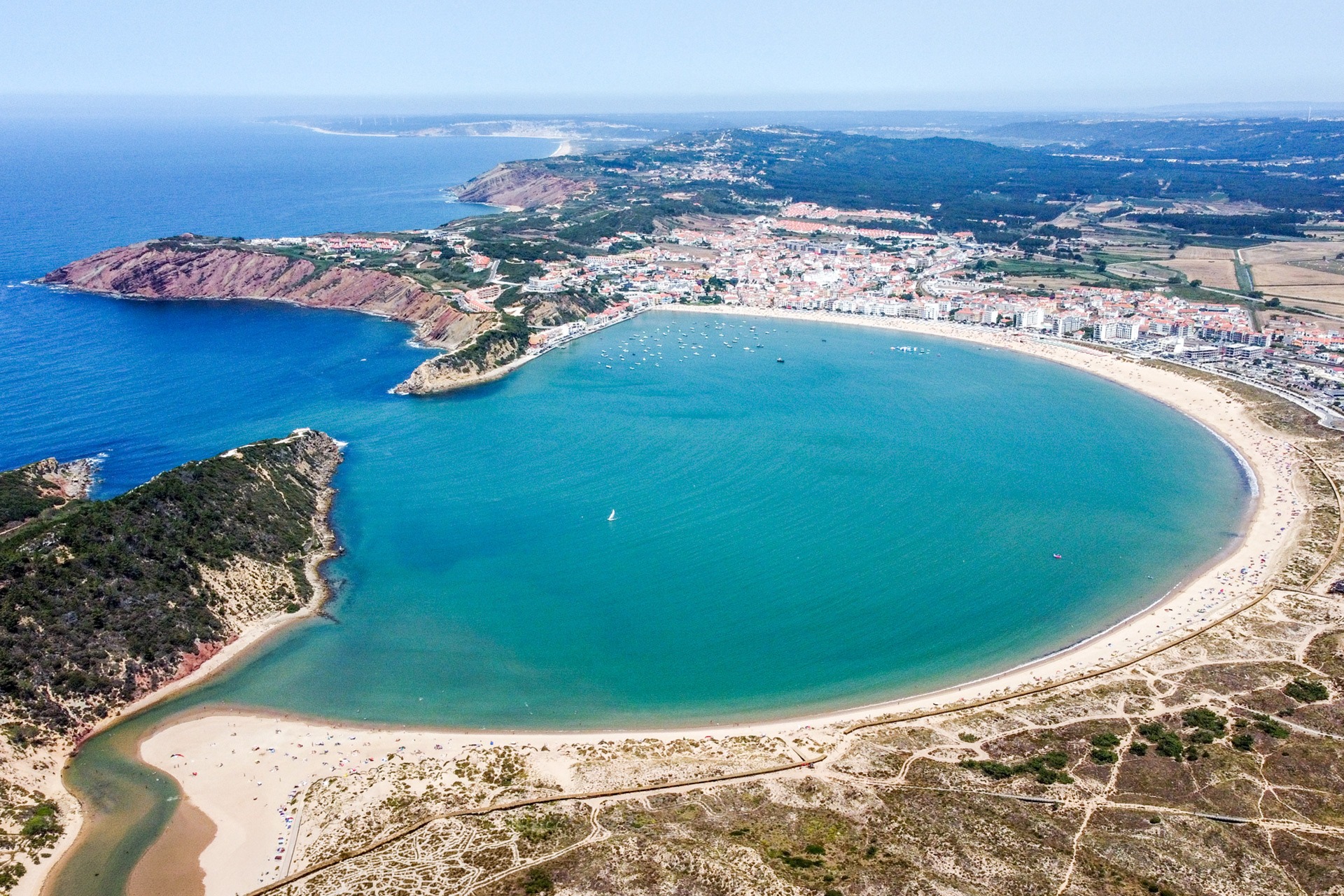 sao martinho do porto baia